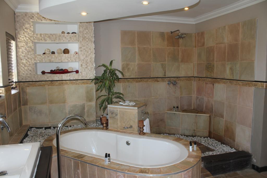 Fairways Hotel Балито Екстериор снимка