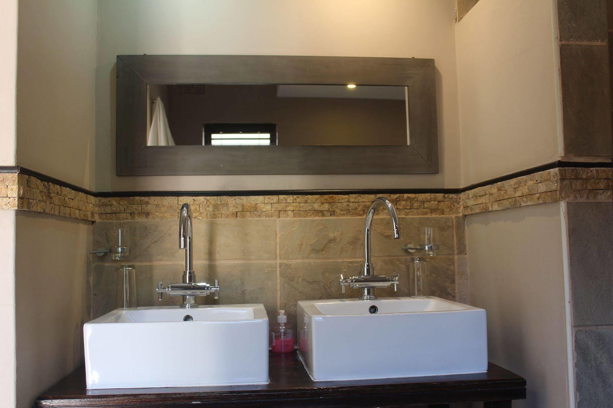 Fairways Hotel Балито Екстериор снимка